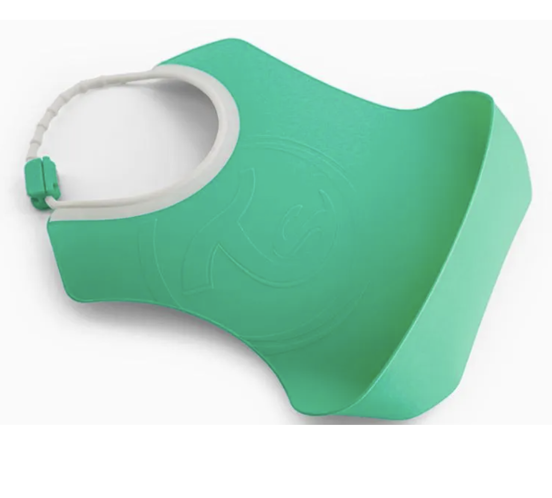 Set 2 Bavoirs silicone Noir et Blanc 4m+ - Twistshake – Image 5