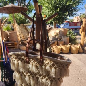 Panier artisanal bohème à franges